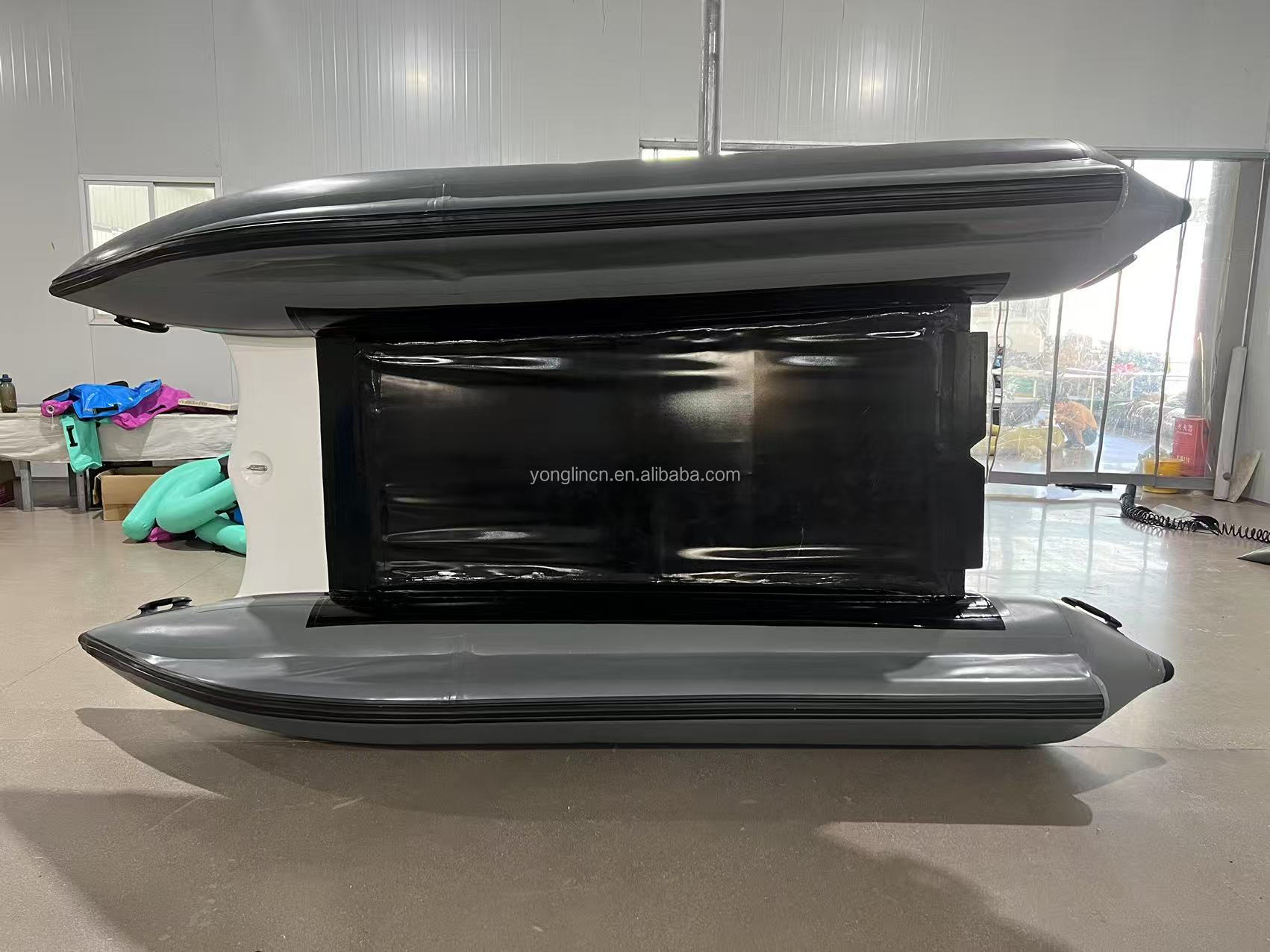 قارب زابكات ثاندركات كاتاماران - مراجعة Inflatable Boat 3.3M Pvc وسعره