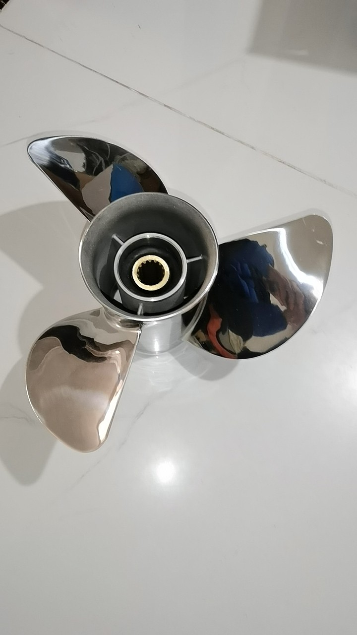 مروحة لمحرك خارجي Tohatsu Yama - مراجعة Outboard Motor Propeller Stainless وسعره