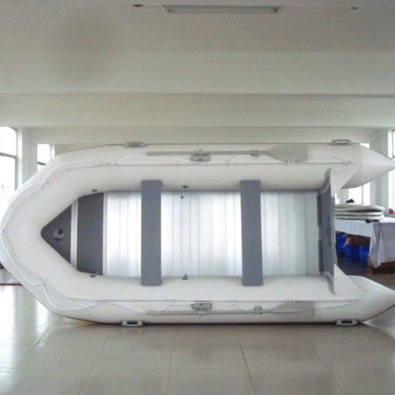 قارب صيد قابل للنفخ من مادة PV - مراجعة Inflatable Boat 3.3M Pvc وسعره