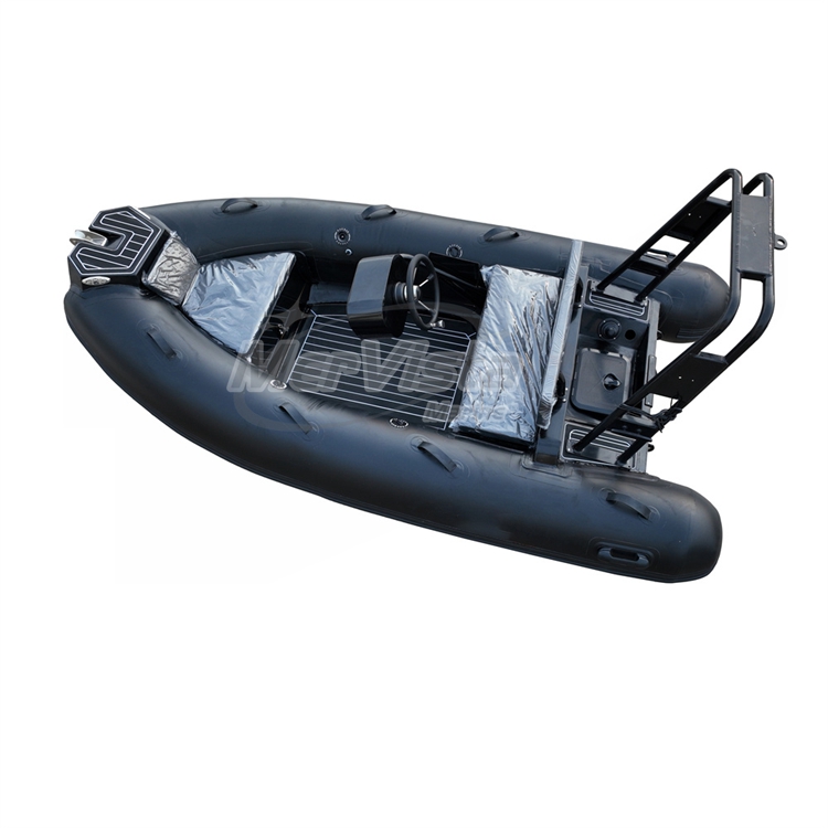 قارب قابل للنفخ عالي الجودة به - مراجعة Inflatable Boat 3.3M Pvc وسعره